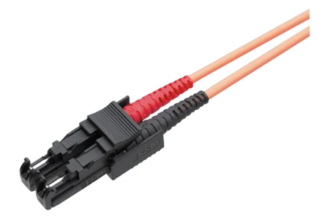 Patch cord FO, E-2000-Compact PC/UPC Grade Bm - E-2000-Compact PC/UPC  Grade Bm, Multimode OM1 (G62.5), Duplex Figur 8 (2.7 x 5.6),Eca (LSZH),  2m (R304062)